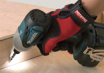 18V Máy vặn vít dùng pin Makita BTD140RFE 18V Máy vặn vít dùng pin Makita BTD140RFE