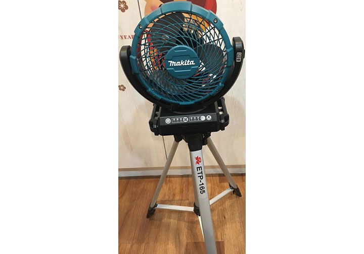 18V Quạt làm mát dùng pin và điện Makita DCF102 18V Quạt làm mát dùng pin và điện Makita DCF102