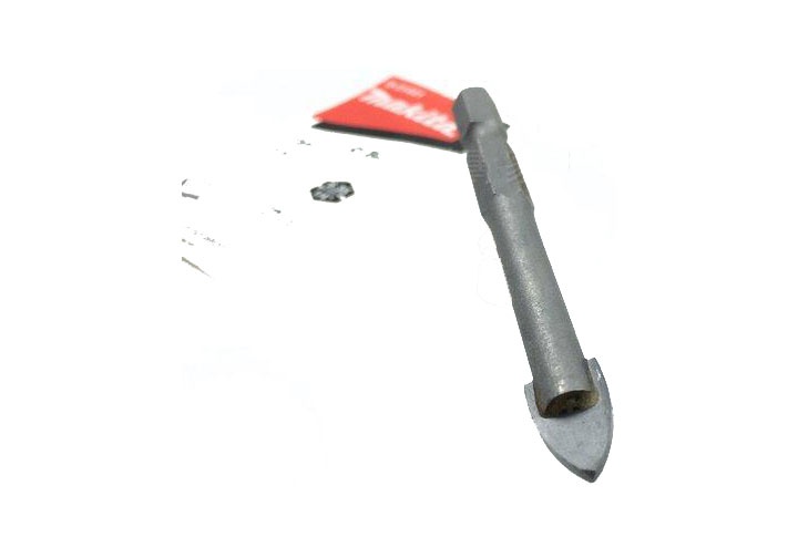 6x65mm Mũi khoan thủy tinh chuôi lục giác Makita D-31435 6x65mm Mũi khoan thủy tinh chuôi lục giác Makita D-31435