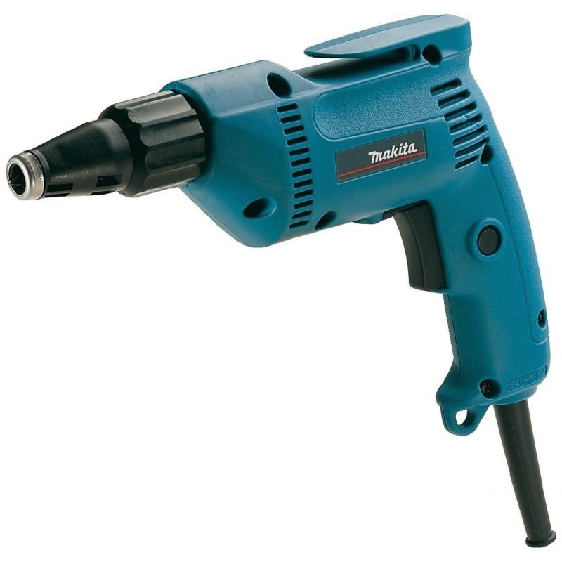 makita-6821